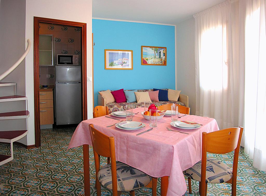 Appartamenti Villaggio San Siro Bibione Exteriör bild