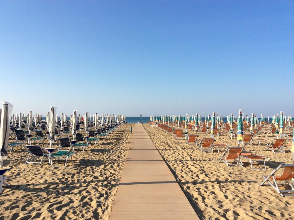 Appartamenti Villaggio San Siro Bibione Exteriör bild